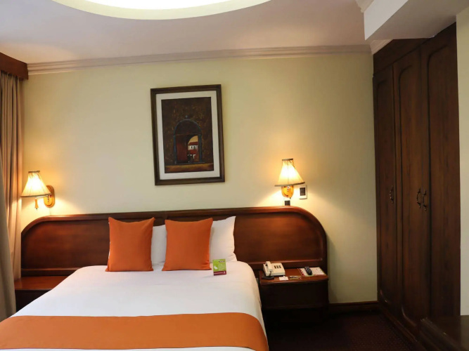Hotel República