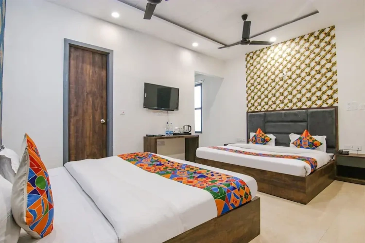 Standard Family room
