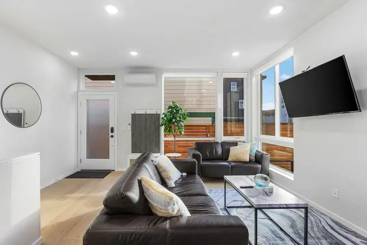 Red Maple Retreat in Judkins Park