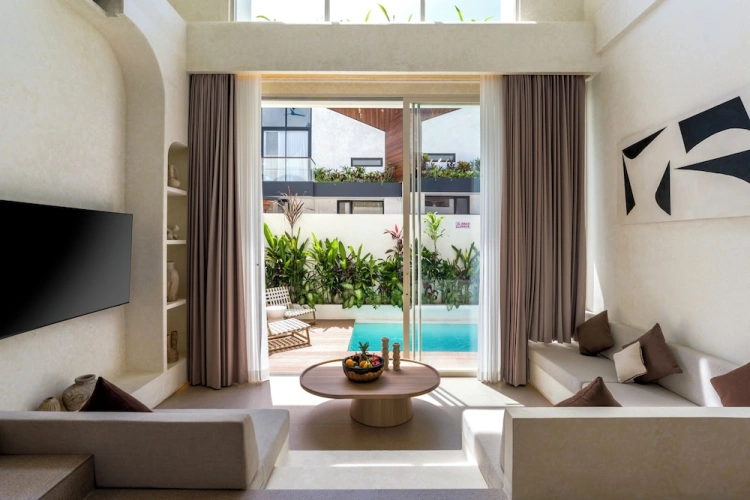 2 Bedrooms Deluxe Villa with balcony and with pool view