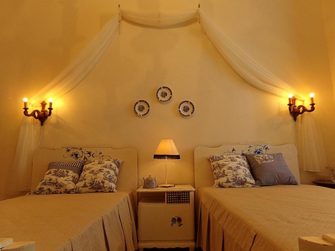 Standard Twin room with sea view