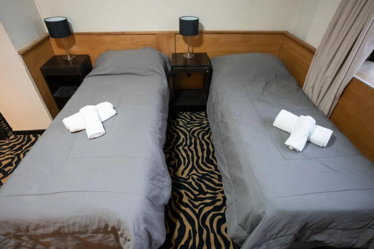 American Suites