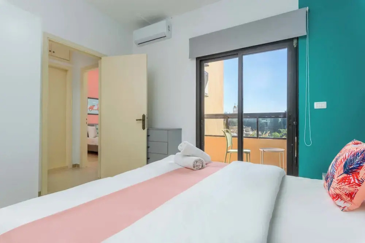 Polka 2BR Apartment in Batroun