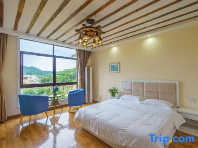 Standard Double room with view