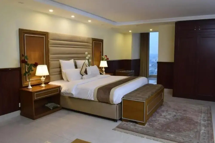 Al Nafoura Hotel Lahore