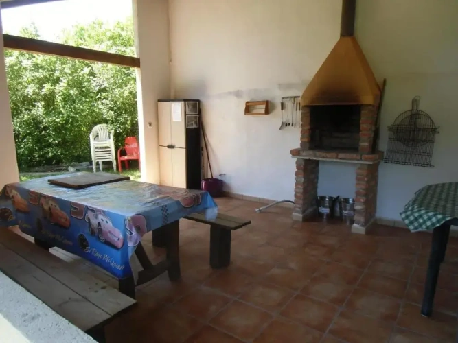 2 Bedrooms Basement Apartment