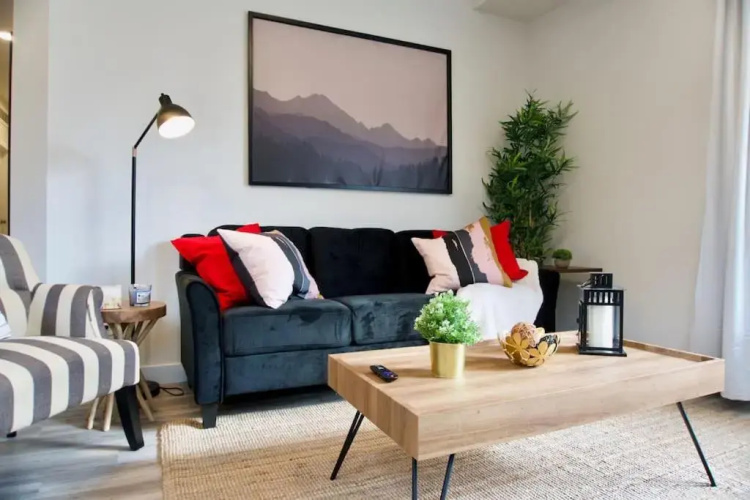 Premium Modern Condo Top Location 2Bed