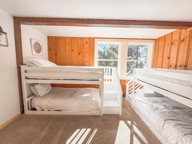 Bear Lodge