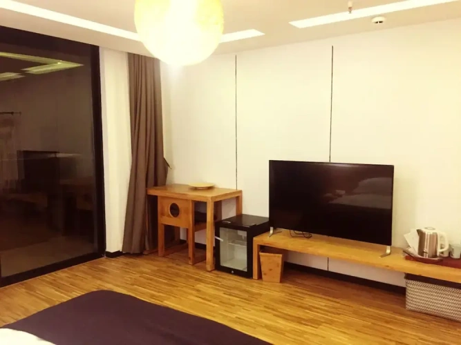 Standard Twin room with balcony