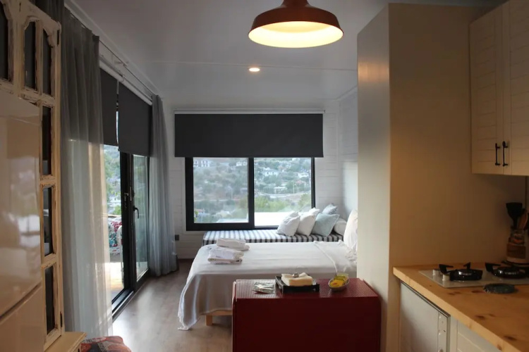 Valentina Tiny House with Sea View