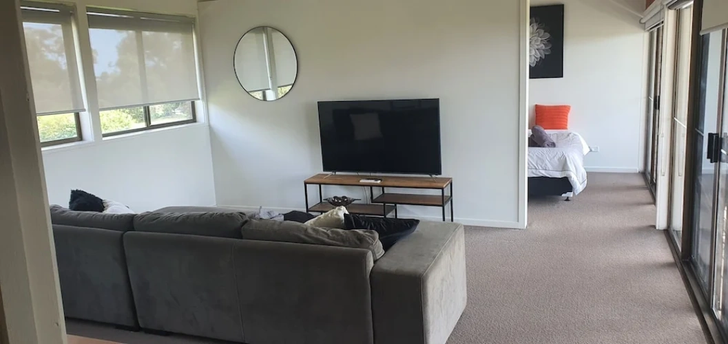 1 Bedroom Apartment with balcony and with bay view