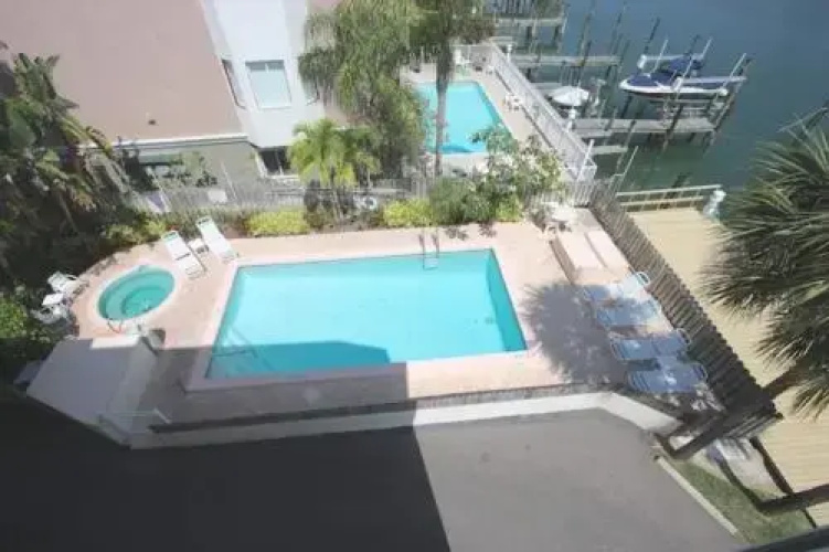 301 Bayway Shores