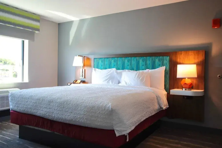 Hampton Inn By Hilton Lead
