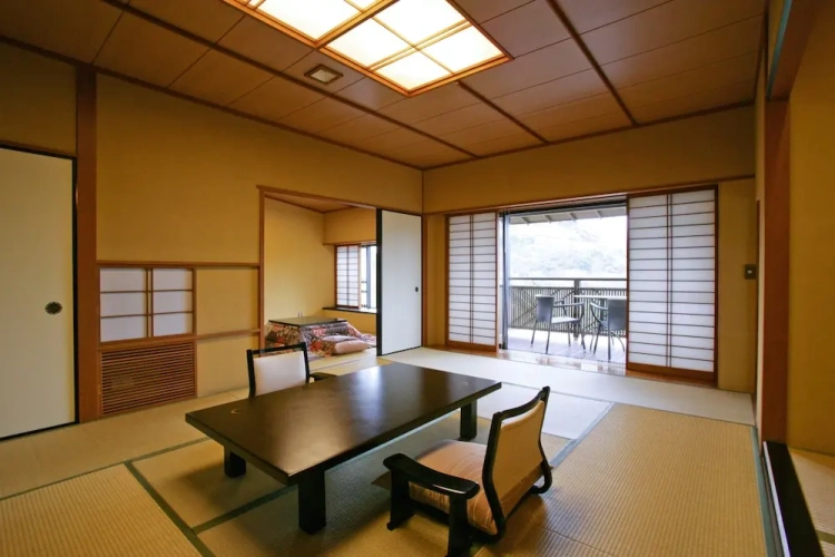 Superior room with mountain view