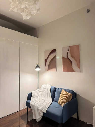 1 Bedroom Apartment with city view