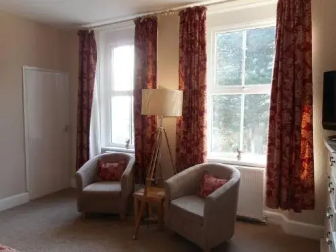 Orchard Hill Hotel