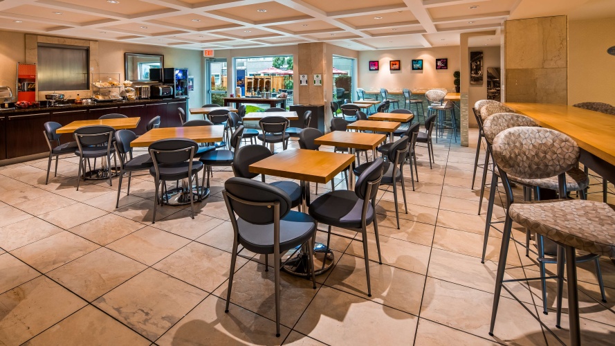 Best Western Plus Regency Inn & Conference Centre photo 33