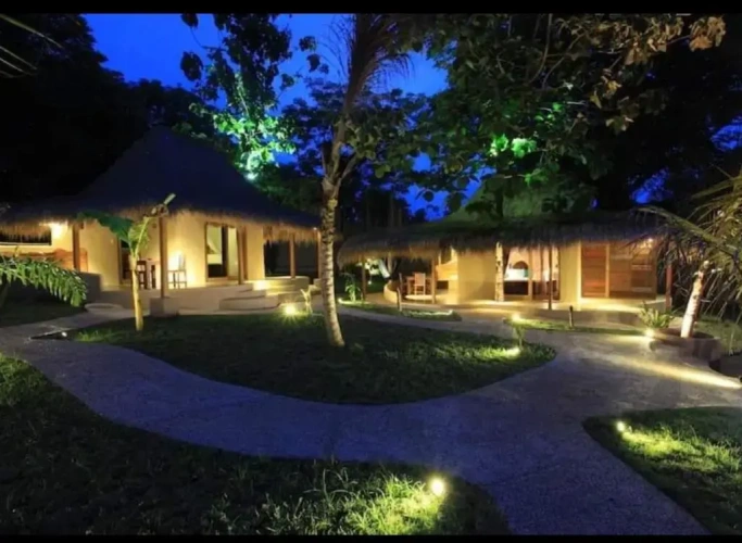 2 Bedrooms Bungalow