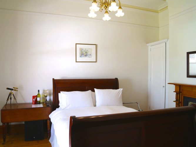 207 on High Accommodation