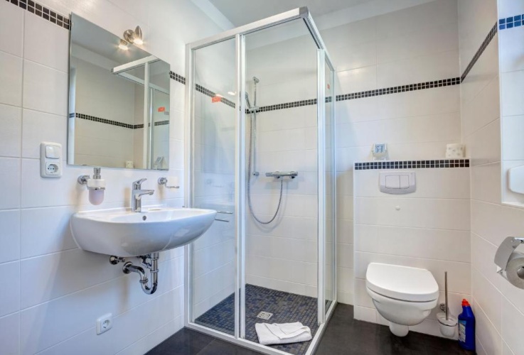 3 Bedrooms Cottage