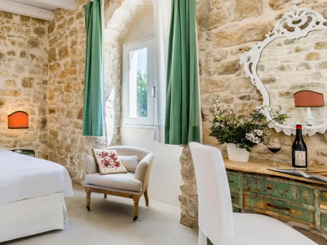 Deluxe Double room with view