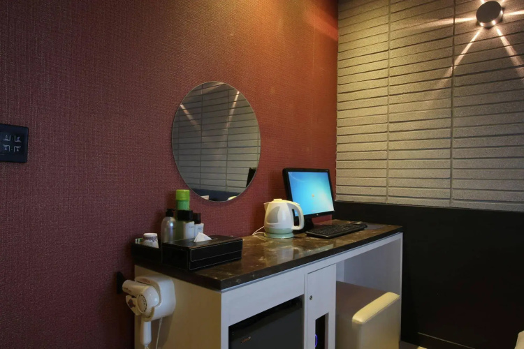 Cello Hotel