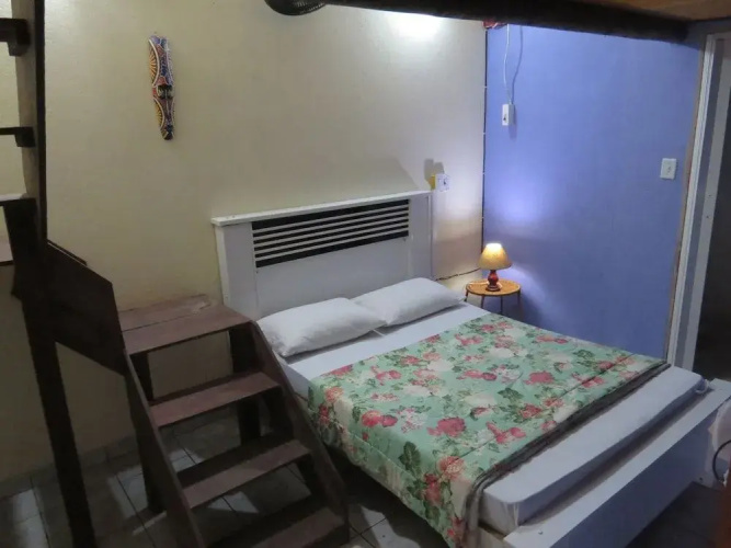 Livia Hostel Pousada