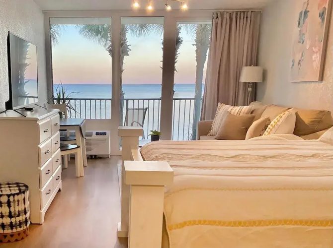 Bayside Inn 6282