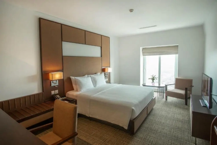 Suite with balcony