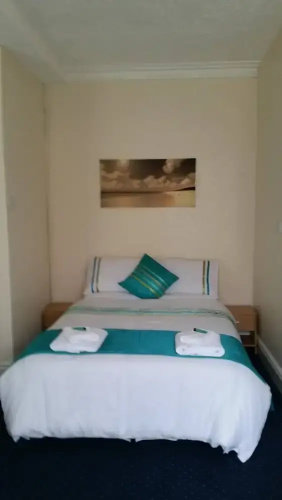 Harleys Guest House
