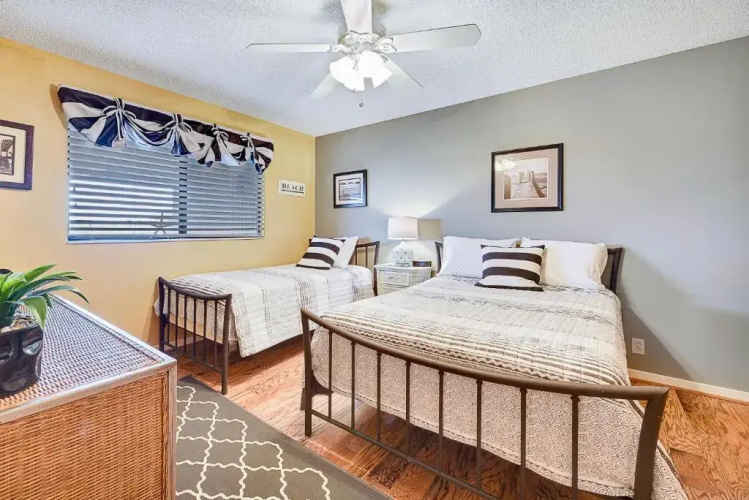 Hibiscus 303-D, 2 Bedrooms, Ocean View, Pool Access, Sleeps 5