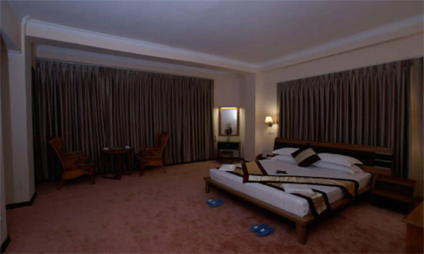 Oattara Thiri Hotel
