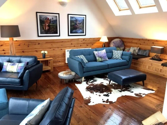 3 Bedrooms Cottage