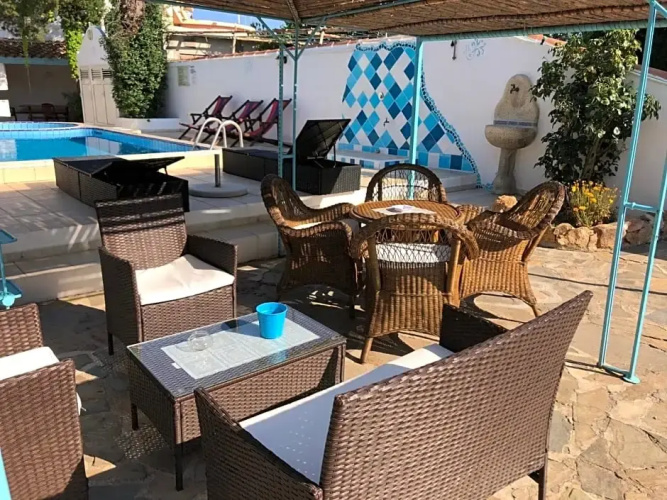 Villa Dessena Bed and Breakfast