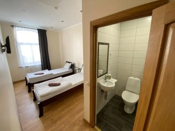 Economy room