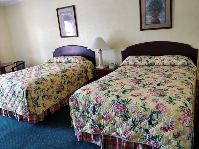 Ross Motel