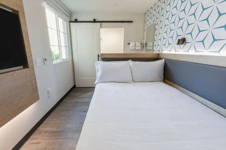 Full Double room