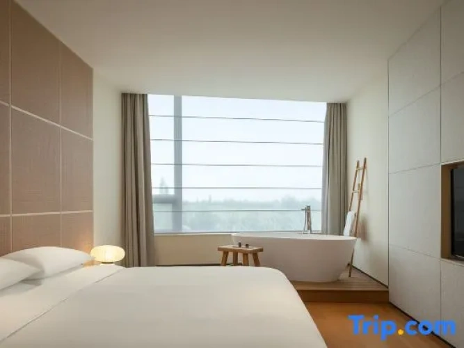 2 Bedrooms Suite