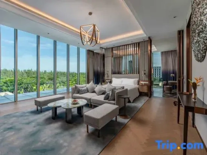 Presidential Suite
