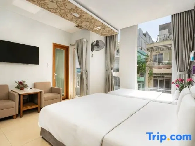 Standard Family room with city view