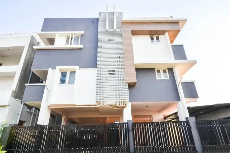 Gowtham Grand by OYO Rooms