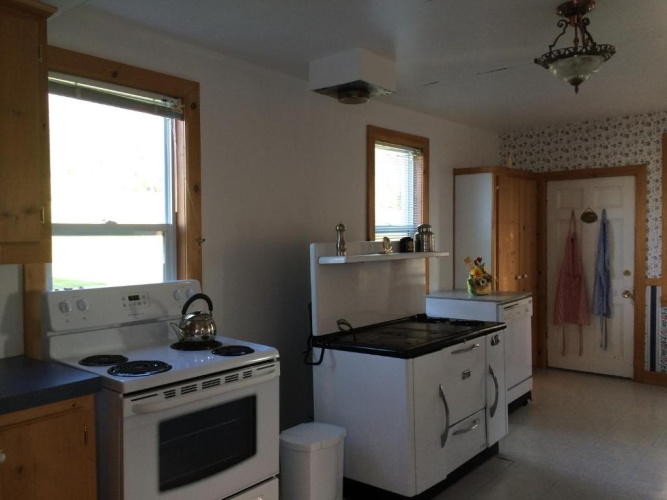 5 Bedrooms Cottage