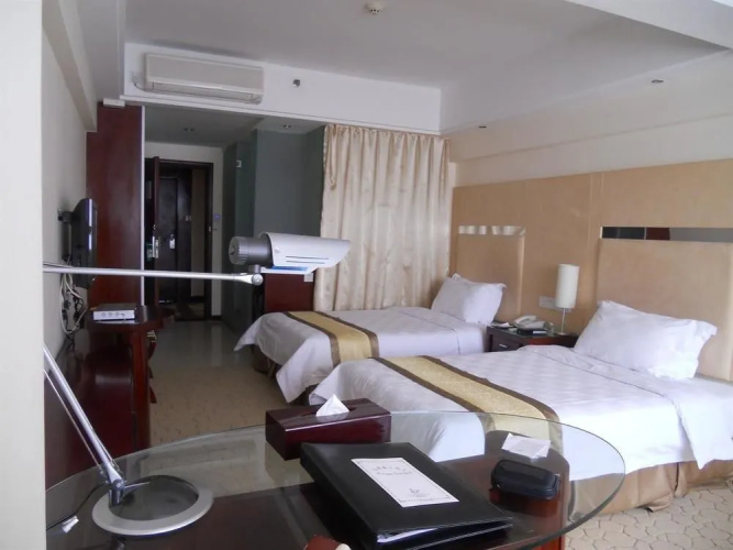 Lijing Commercial Hotel
