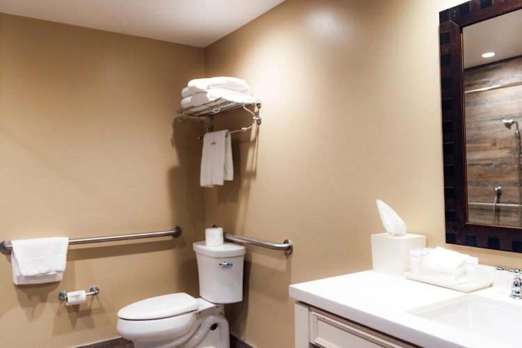 Lakehouse Hotel And Resort photo 9