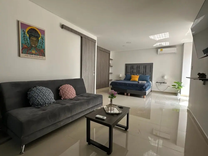 Nirvana ApartaHotel
