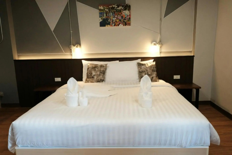 Room 2 U Hostel & Guesthouse