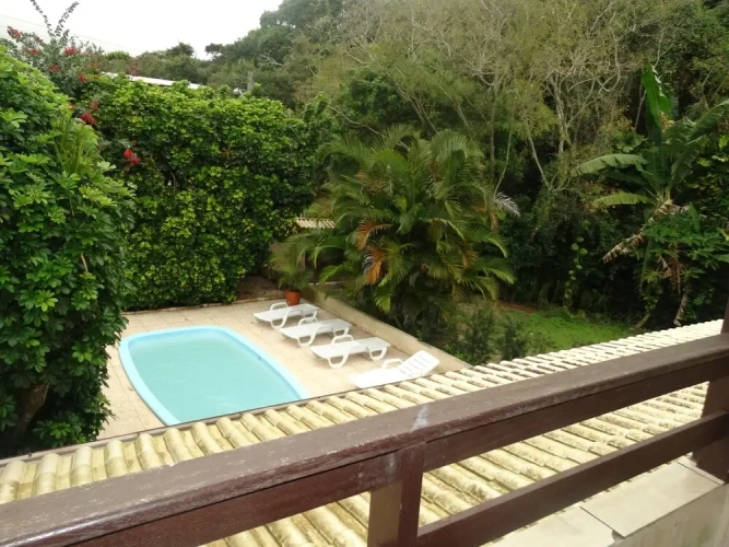 4 Bedrooms Cottage