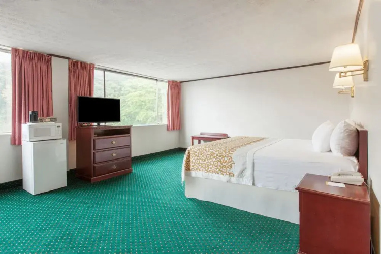 Days Inn Schenectady