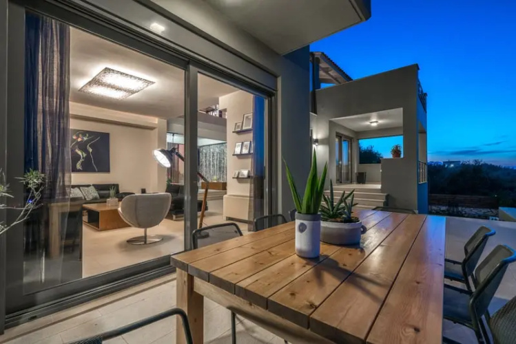 Akemi Luxury Residence