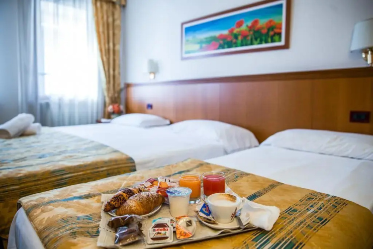 Hotel Galant